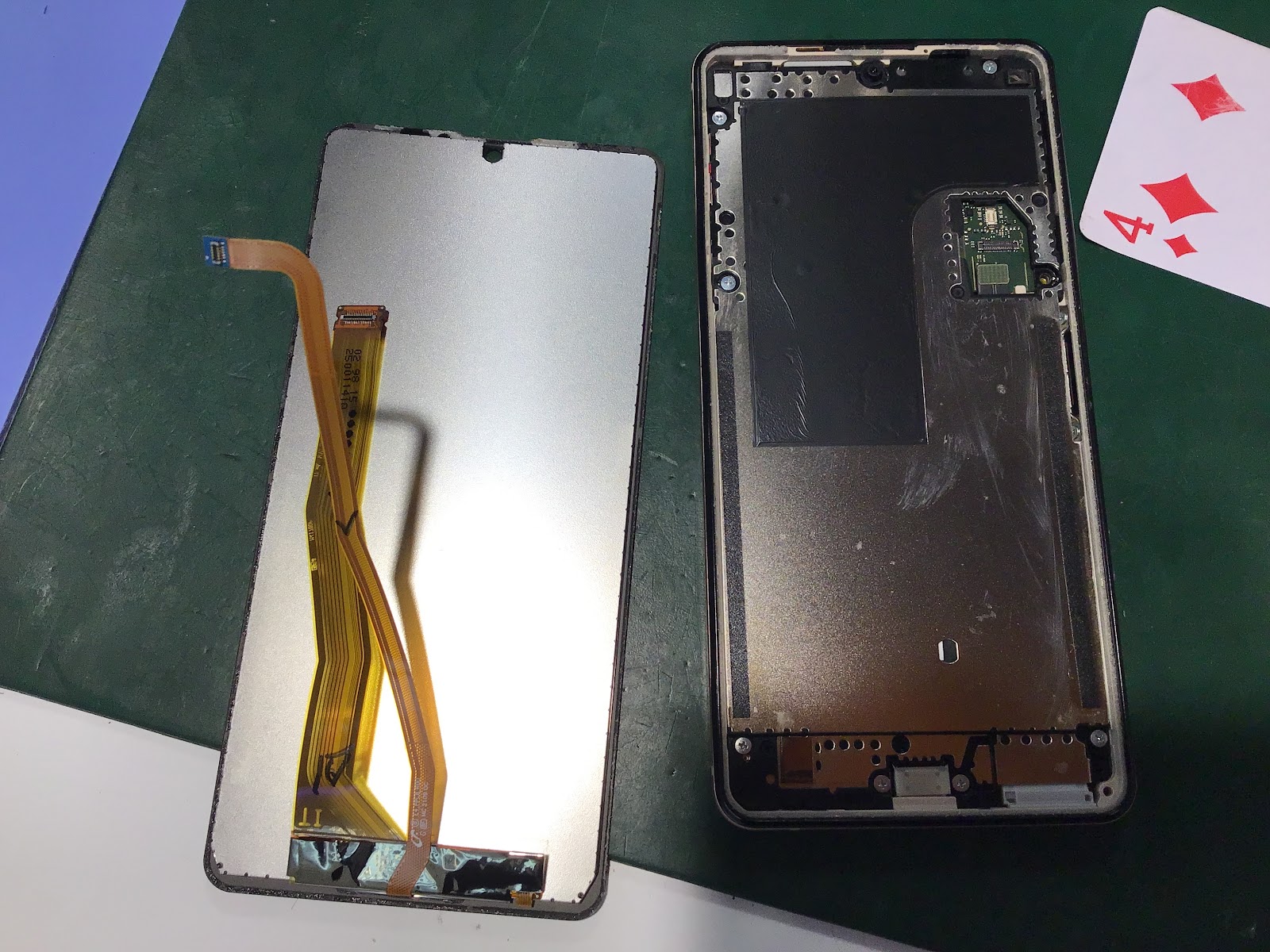 AQUOSSENSE4バッテリー交換ならデータをそのまま・最短即日修理のスマホ修理工房秋津店にご相談ください！